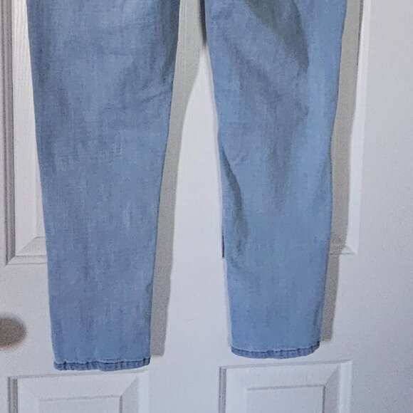 Levi's Boyfriend Mid Rise Women's Jeans - Picture 10 of 11